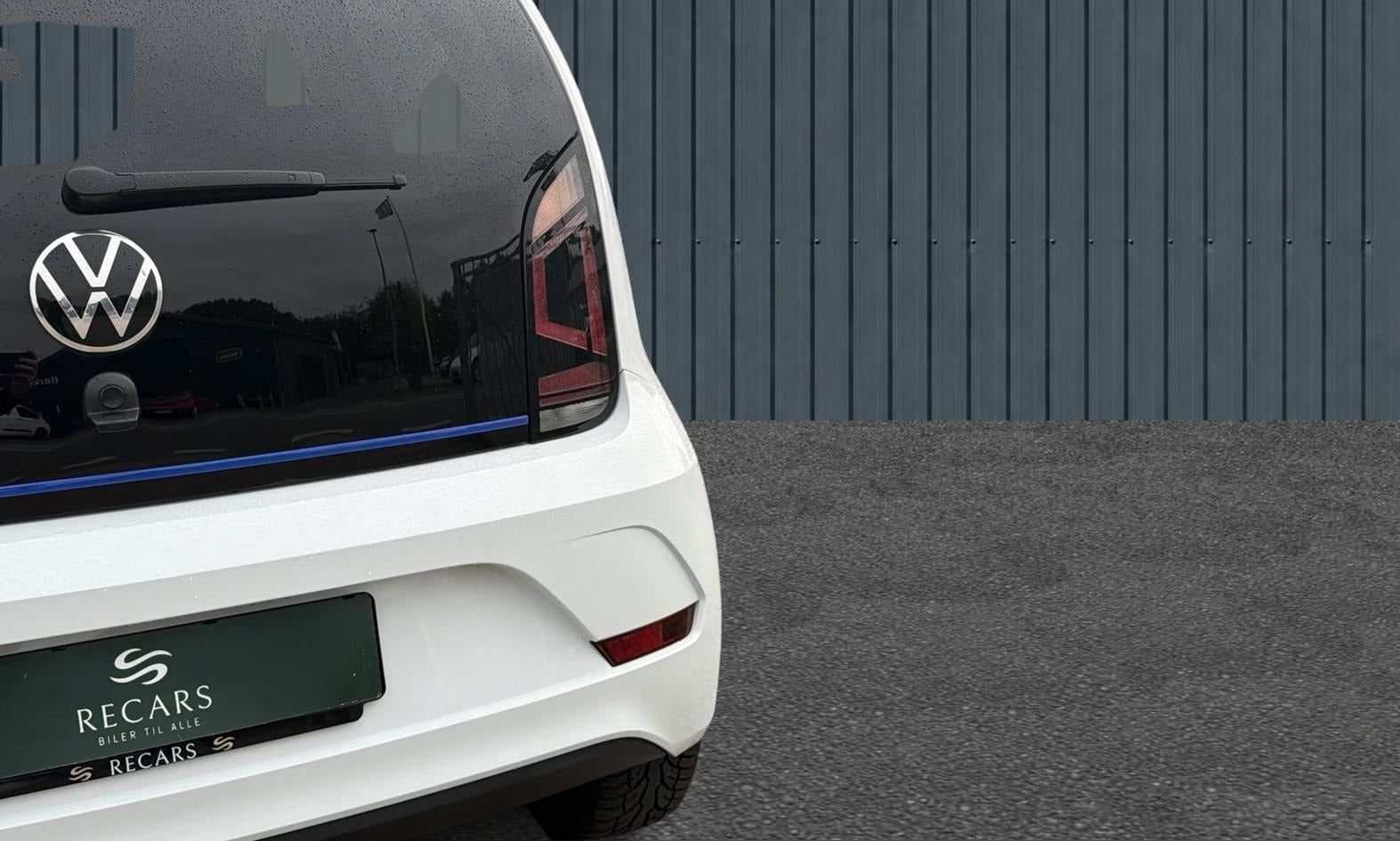 Hvid VW E-UP! fra 2021
