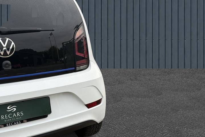 Hvid VW E-UP! fra 2021