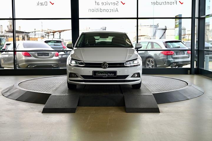 Hvid VW Polo fra 2018