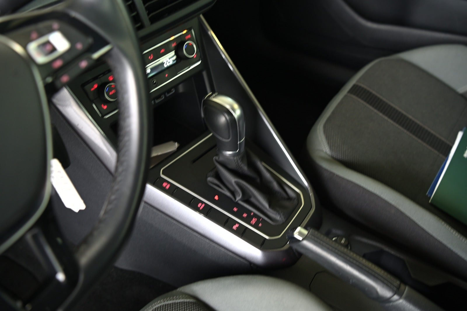 Hvid VW Polo fra 2018