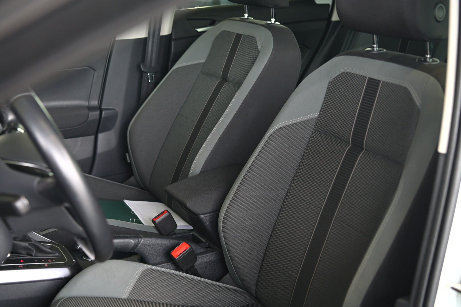 Hvid VW Polo fra 2018