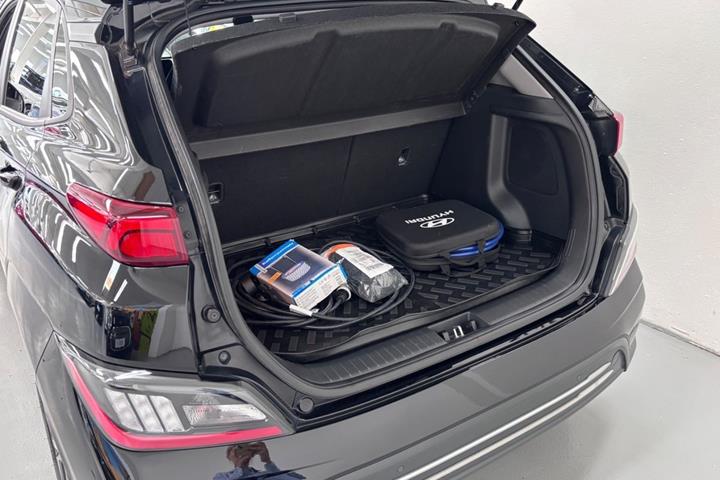 Sort Hyundai Kona fra 2023