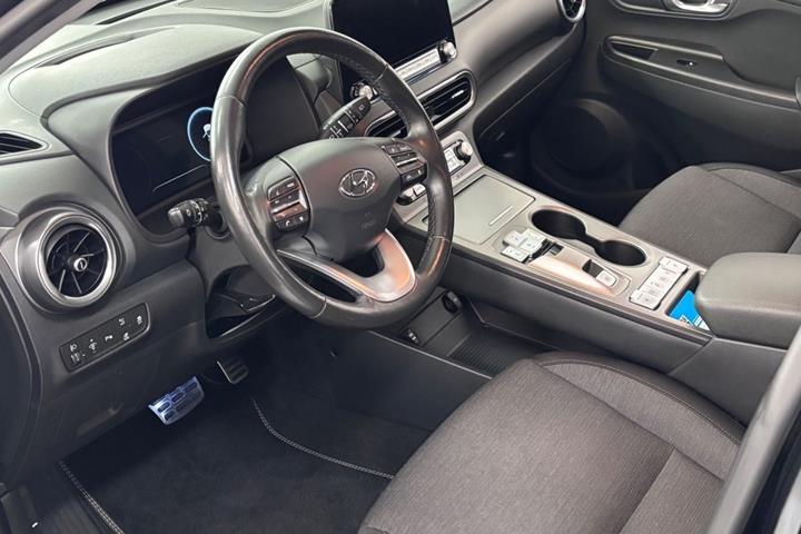 Sort Hyundai Kona fra 2023