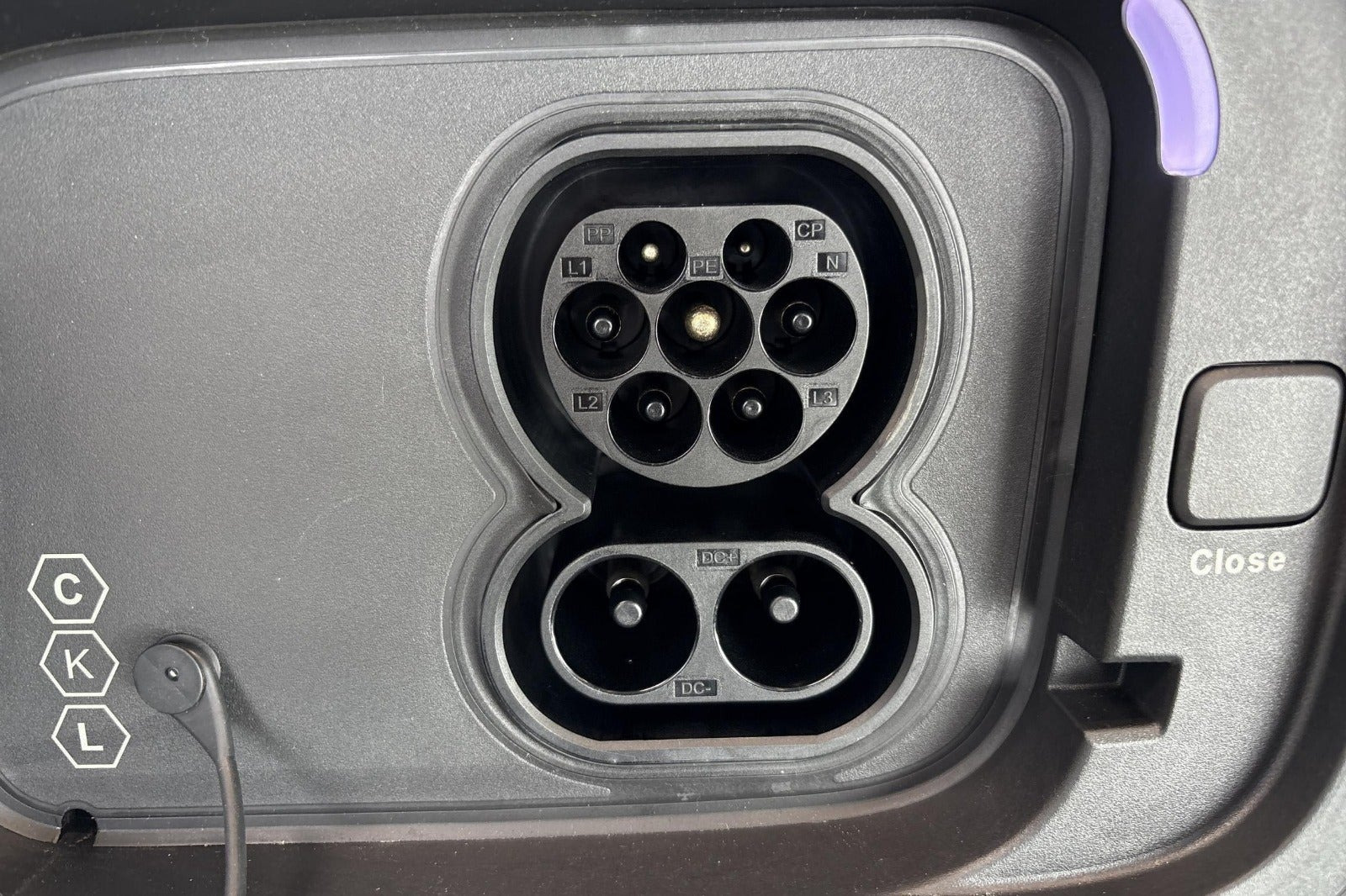 Hvid Polestar 4 fra 2024