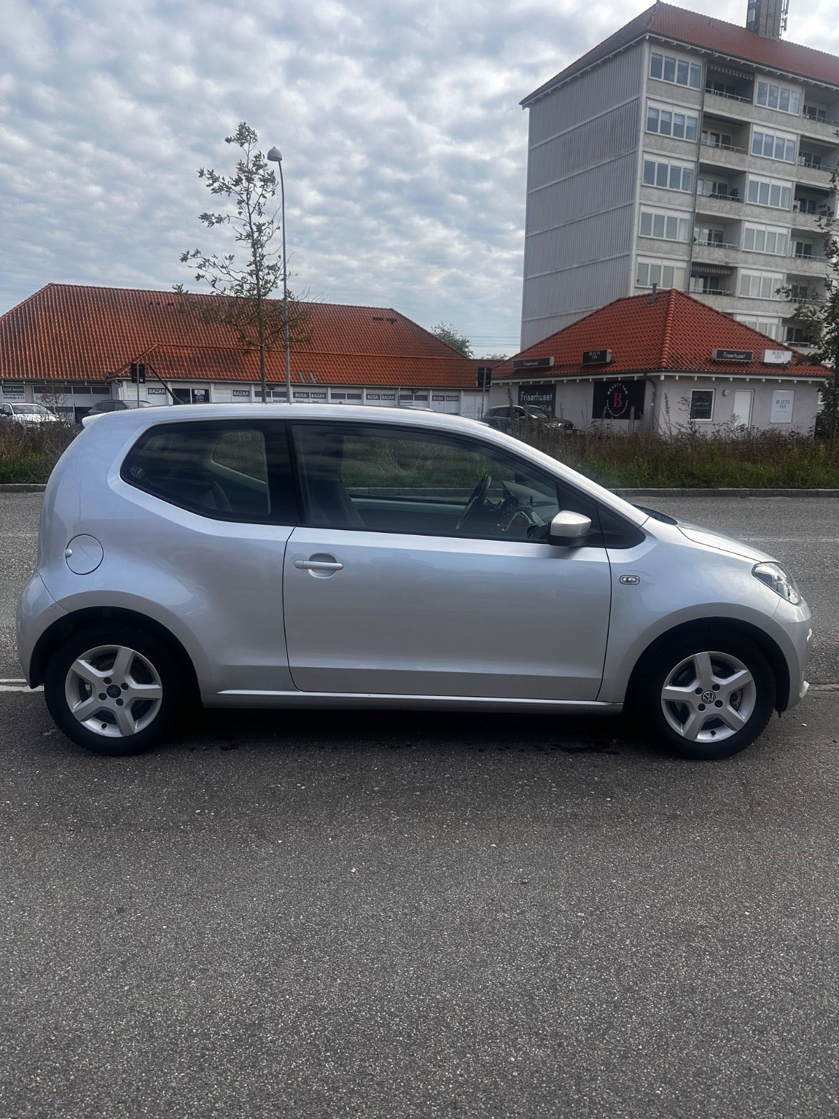 Sølv VW UP! fra 2012