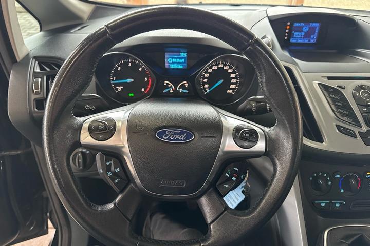 Sølv Ford Focus fra 2012