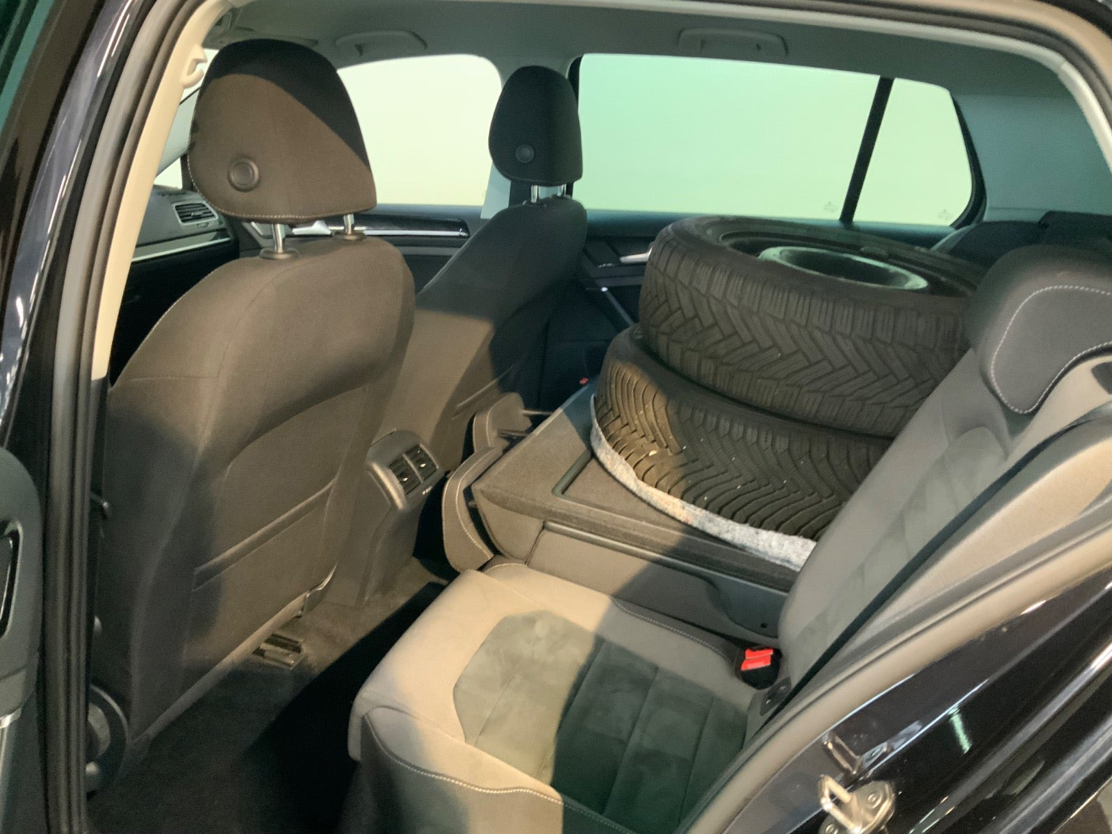 Sort VW Golf VII fra 2019