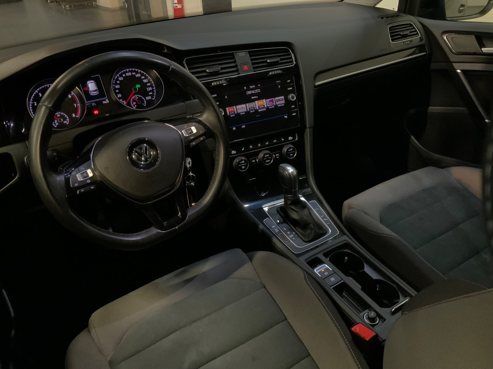 Sort VW Golf VII fra 2019