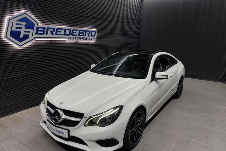Hvid Mercedes E220 fra 2014