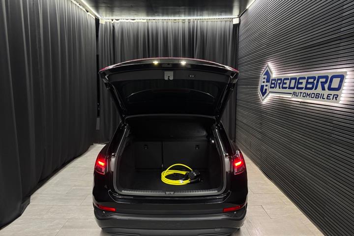 Sort Audi Q4 e-tron fra 2024