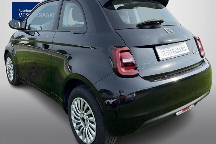 Sort Fiat 500e fra 2022