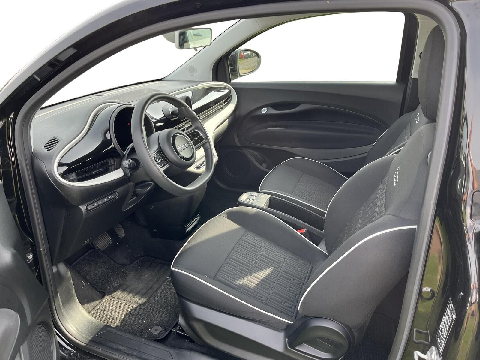 Sort Fiat 500e fra 2022