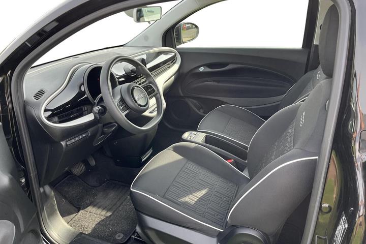 Sort Fiat 500e fra 2022