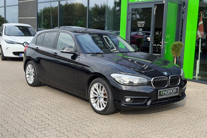 Sort BMW 118d fra 2017