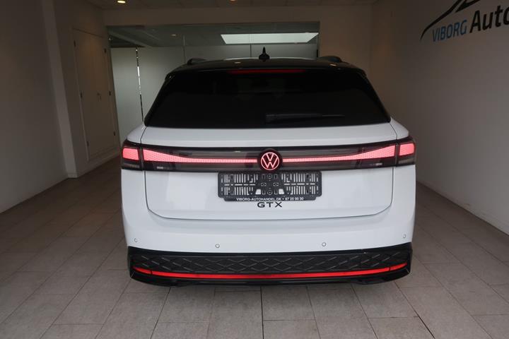 Hvid VW ID.7 fra 2025