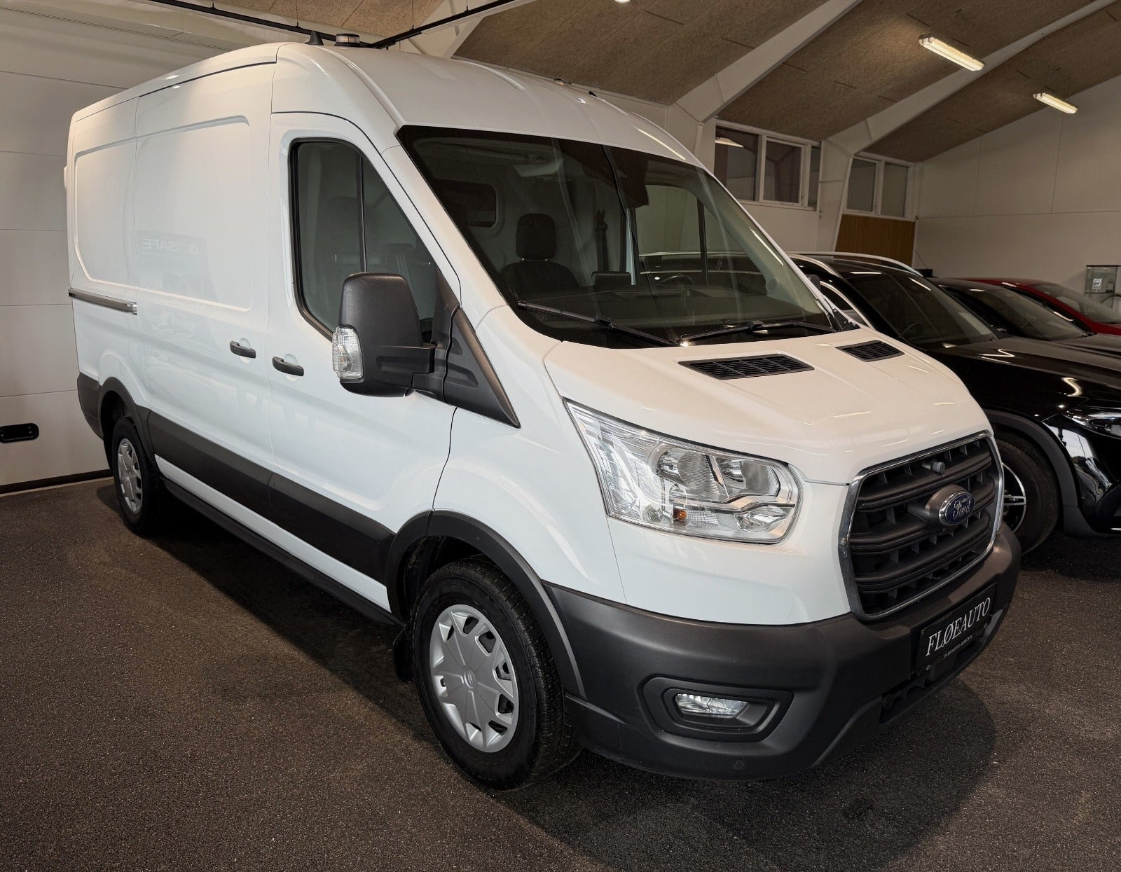 Ford Transit 350 L2 Van 2,0 TDCi 130 Trend H2 FWD