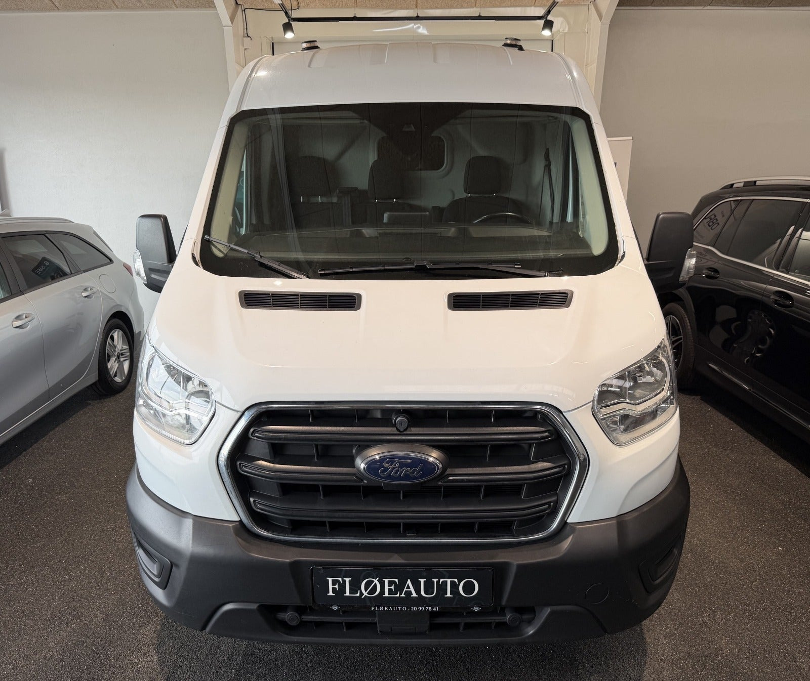Hvid Ford Transit 350 L2 Van fra 2022