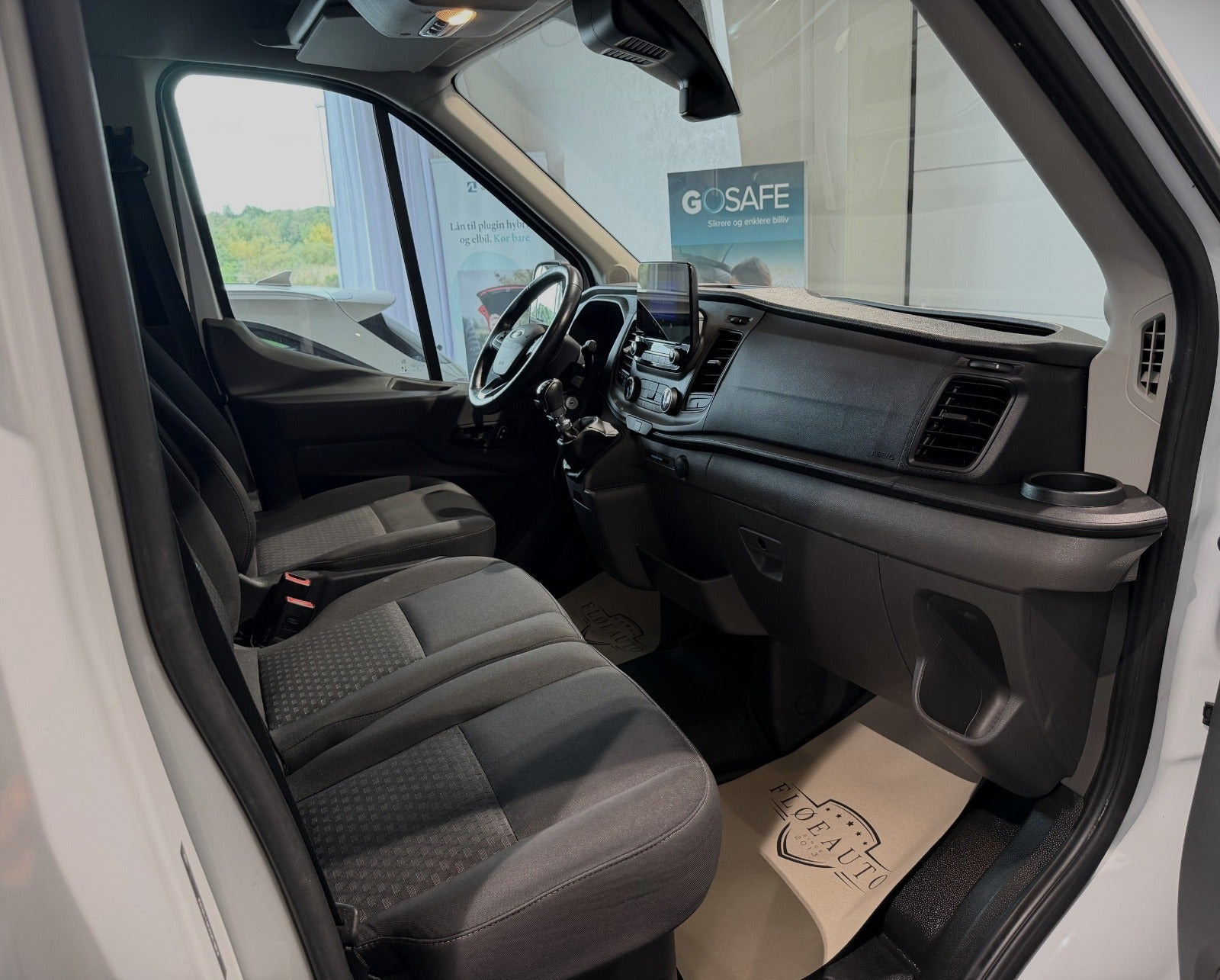 Hvid Ford Transit 350 L2 Van fra 2022