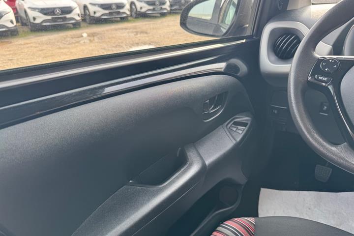 Sort Citroën C1 fra 2017