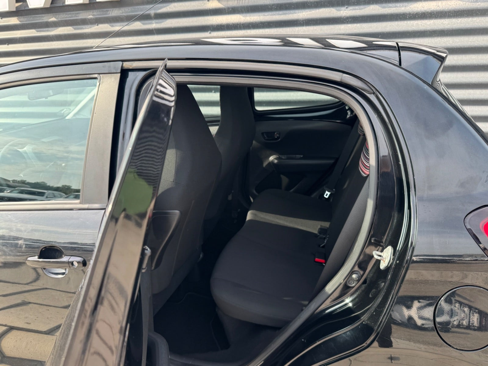Sort Citroën C1 fra 2017
