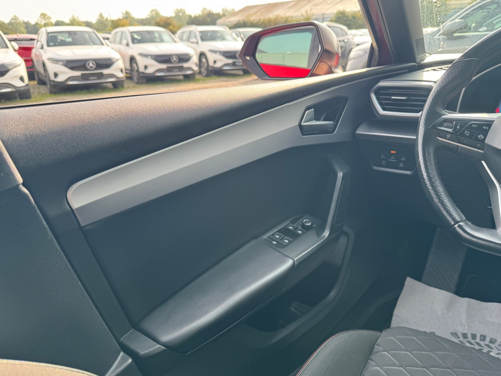 Grå Seat Leon fra 2020