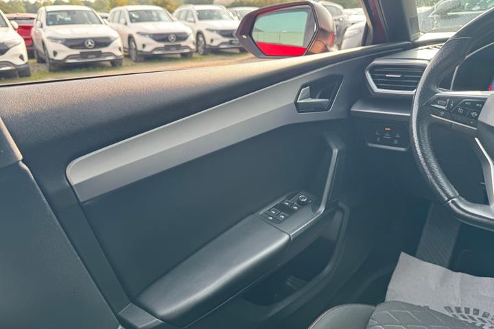 Grå Seat Leon fra 2020