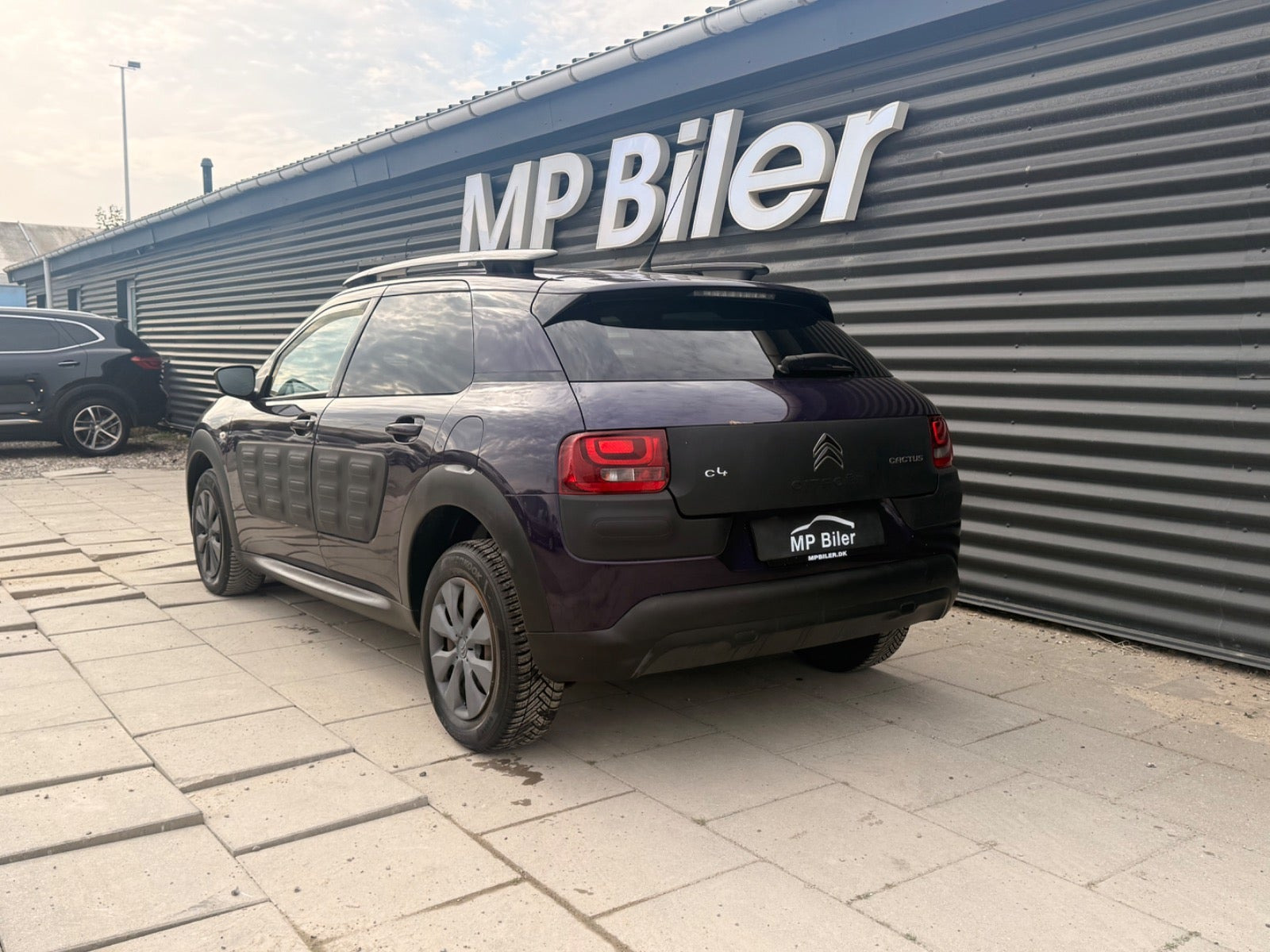 Lilla Citroën C4 Cactus fra 2015