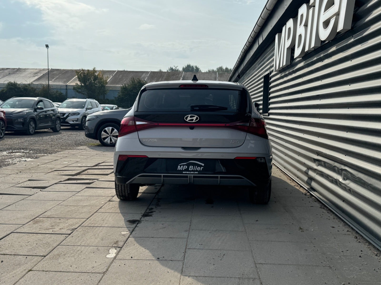Sølv Hyundai i20 fra 2025
