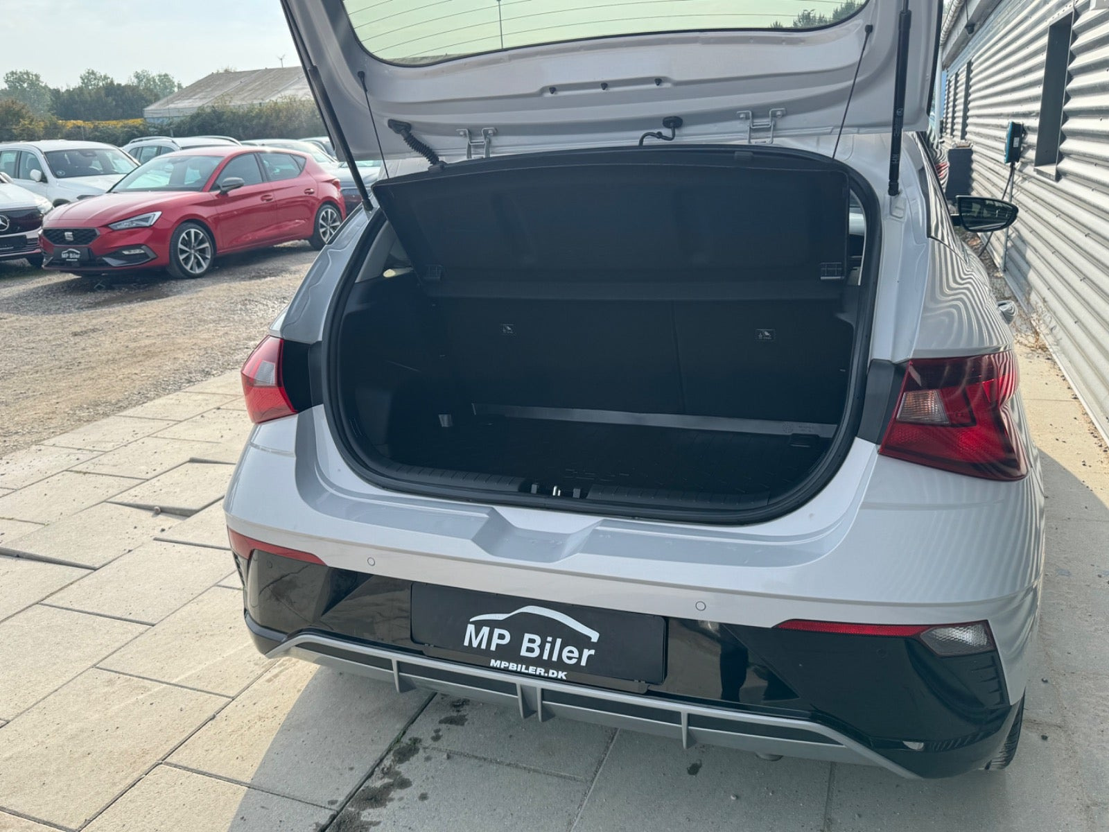 Sølv Hyundai i20 fra 2025