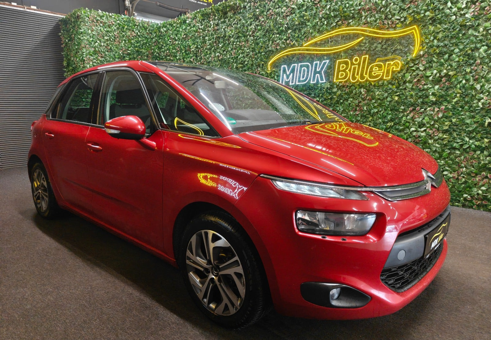 Citroën Grand C4 Picasso 1,6 e-HDi 115 Attraction