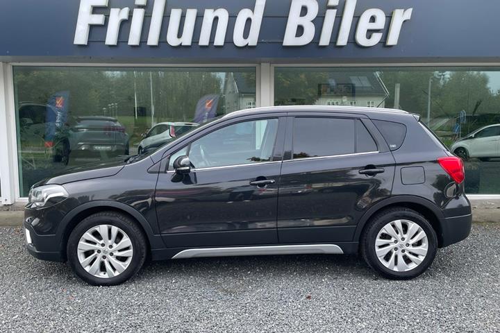 Sort Suzuki S-Cross fra 2016
