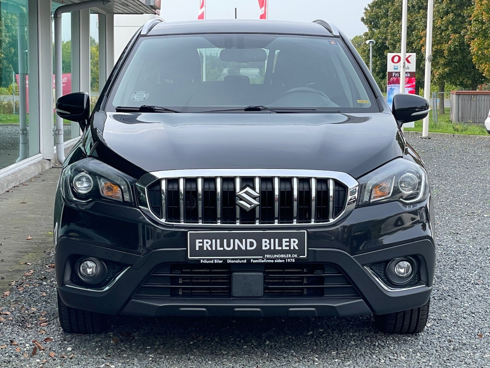 Sort Suzuki S-Cross fra 2016