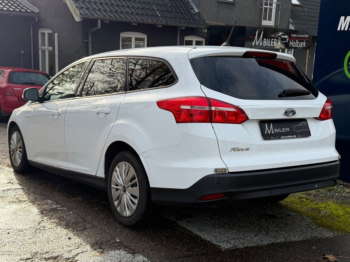 Hvid Ford Focus fra 2018