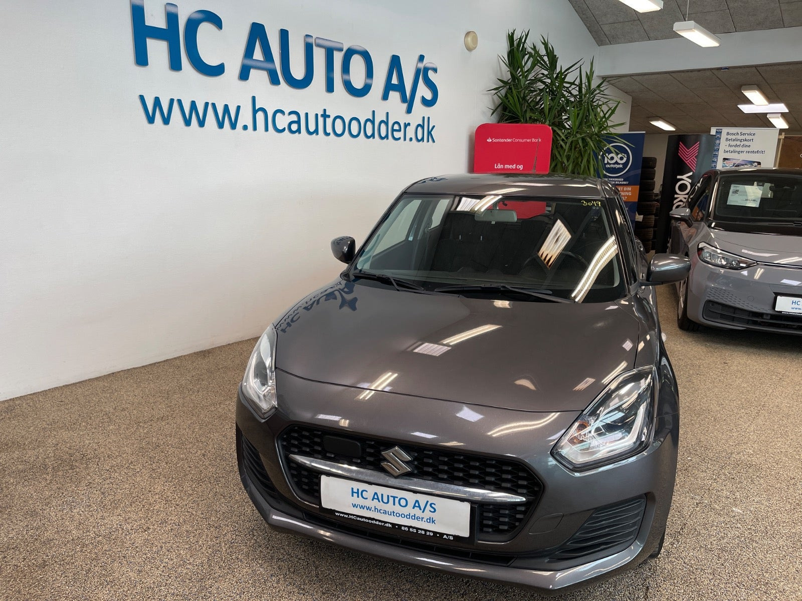 Grå Suzuki Swift fra 2022
