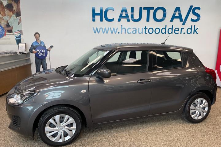 Grå Suzuki Swift fra 2022