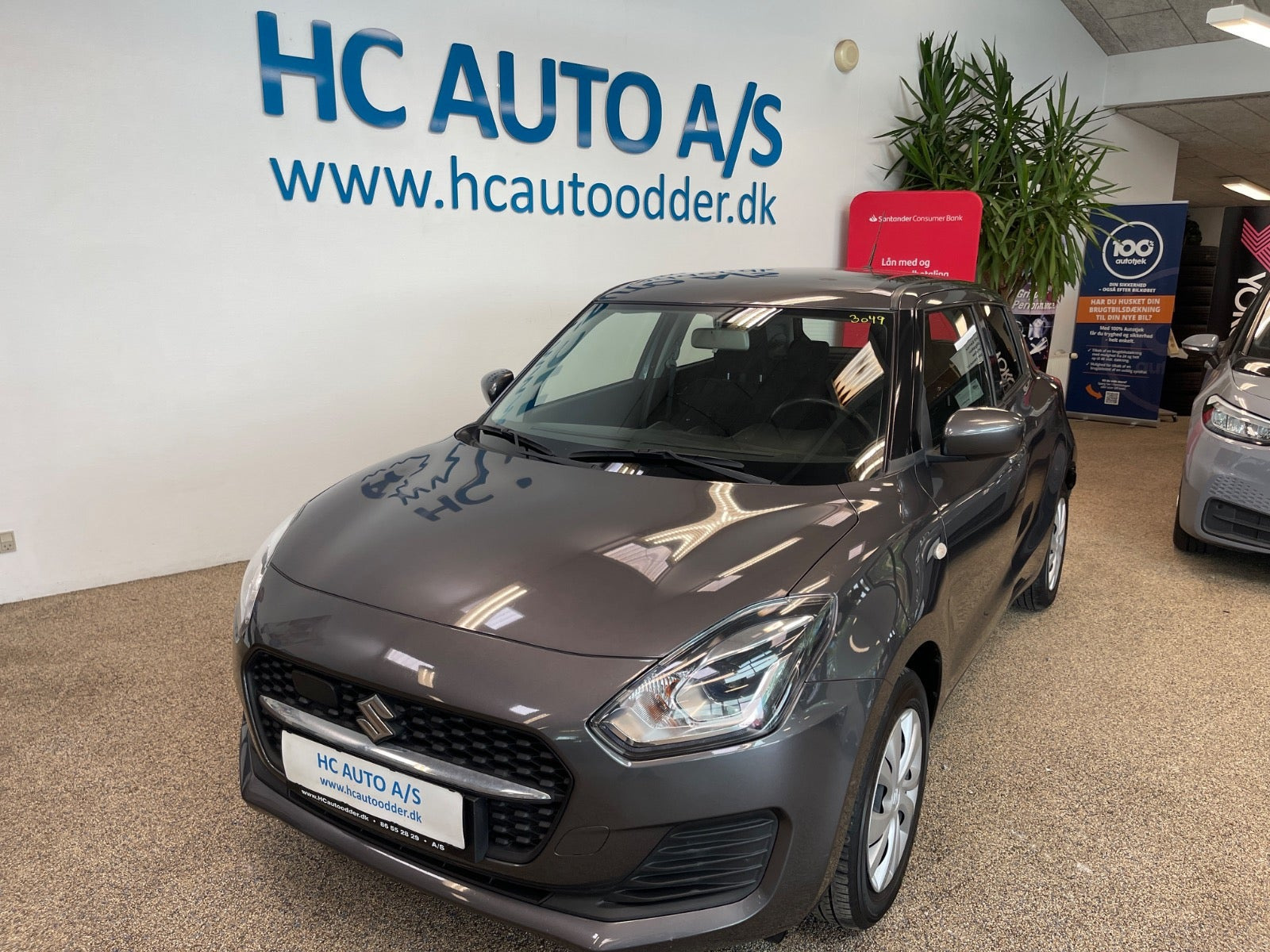 Grå Suzuki Swift fra 2022