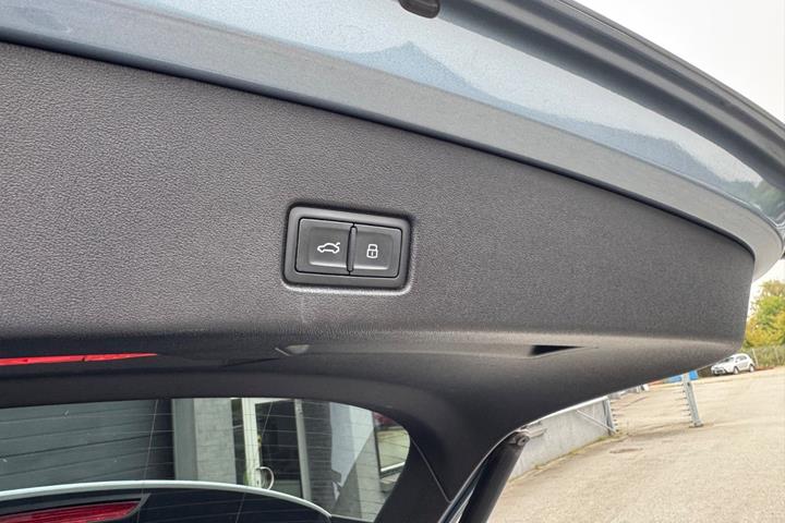 undefined Audi Q4 e-tron fra 2022