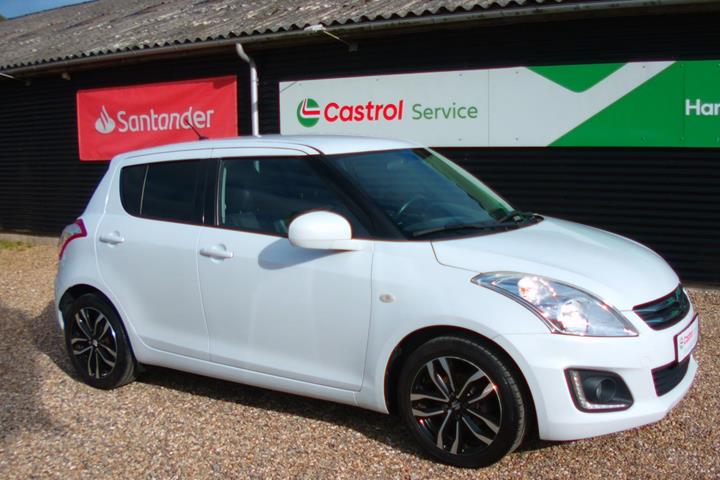 Hvid Suzuki Swift fra 2015