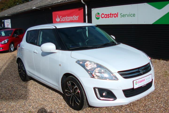 Hvid Suzuki Swift fra 2015