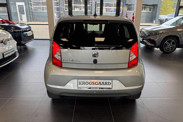 Sølv Seat Mii fra 2021