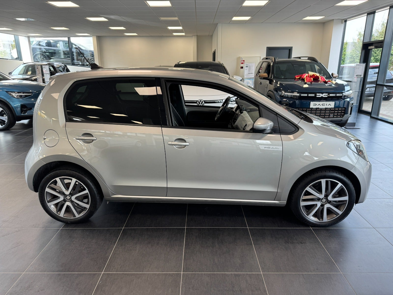 Sølv Seat Mii fra 2021