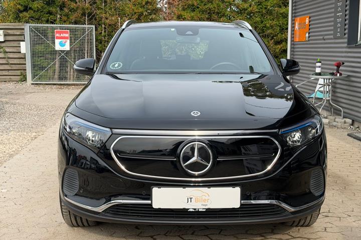 Sort Mercedes EQA250+ fra 2022