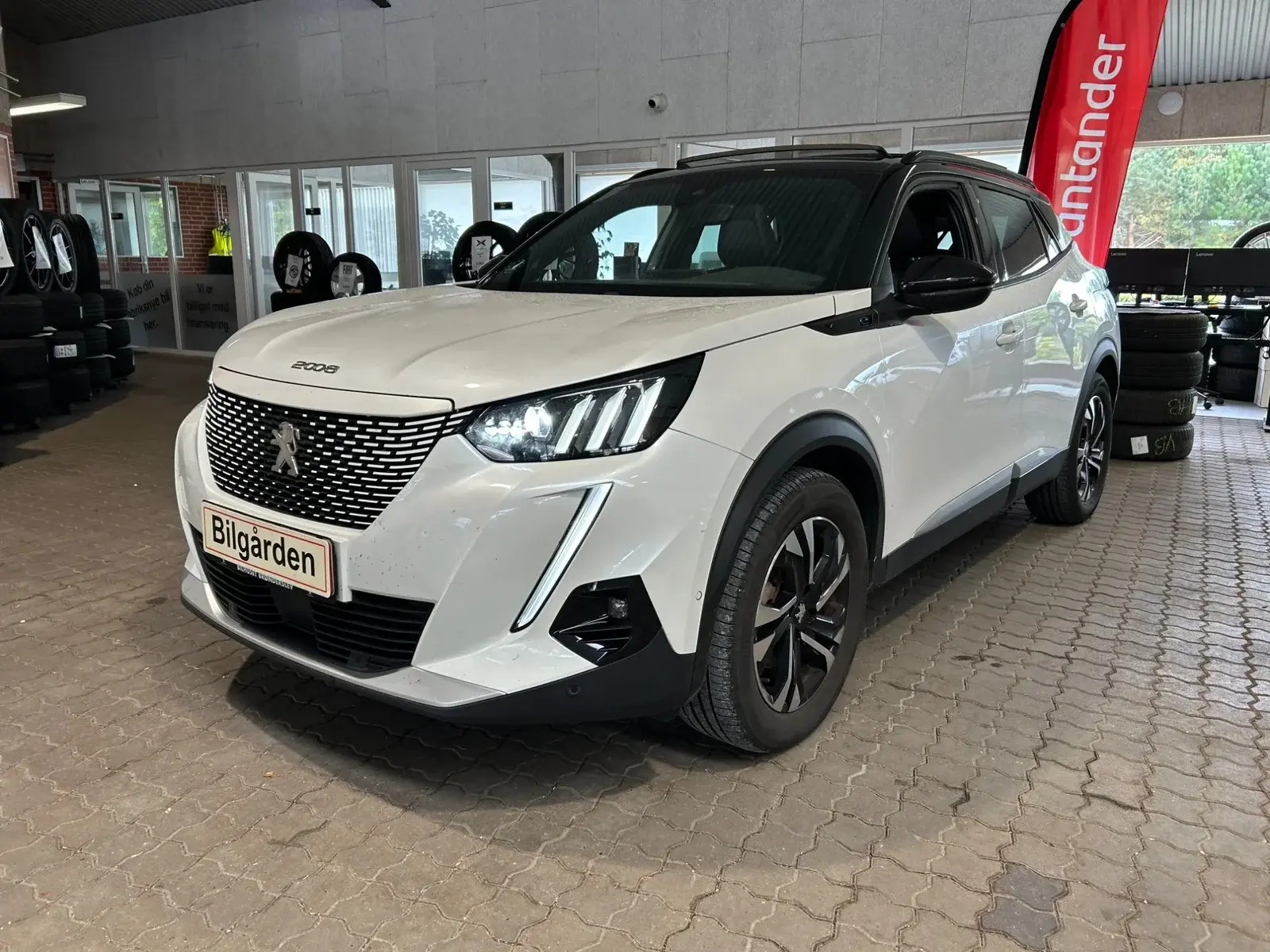 Peugeot e-2008 50 GT Sky