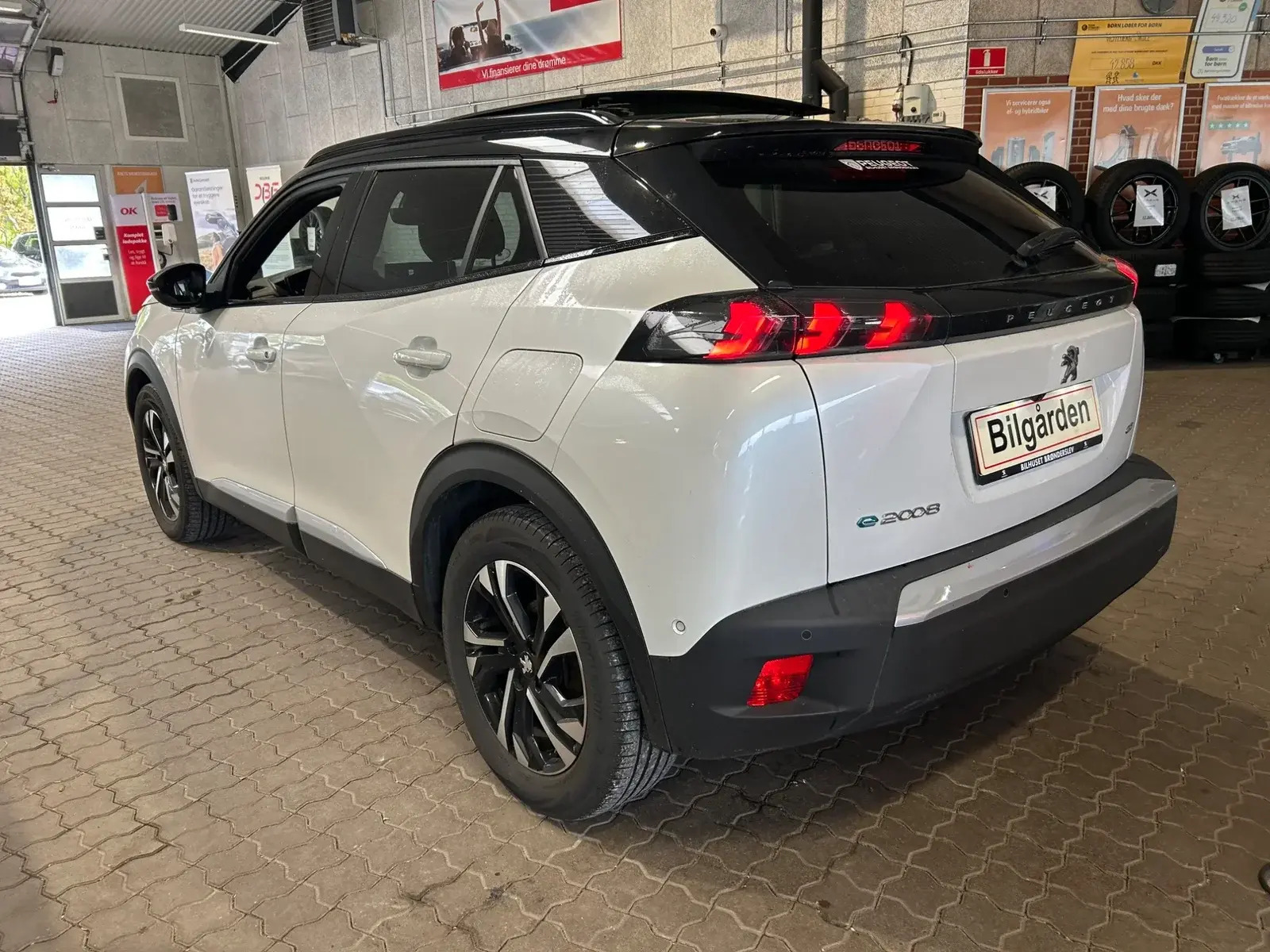 undefined Peugeot e-2008 fra 2022