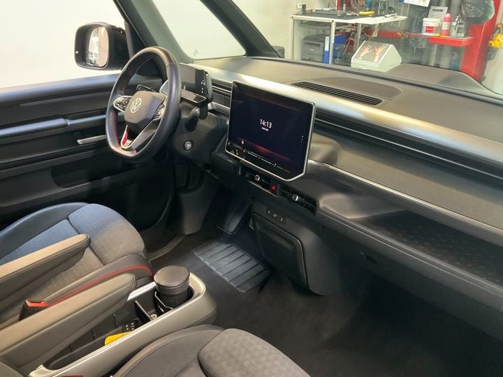Blå VW ID.Buzz fra 2025