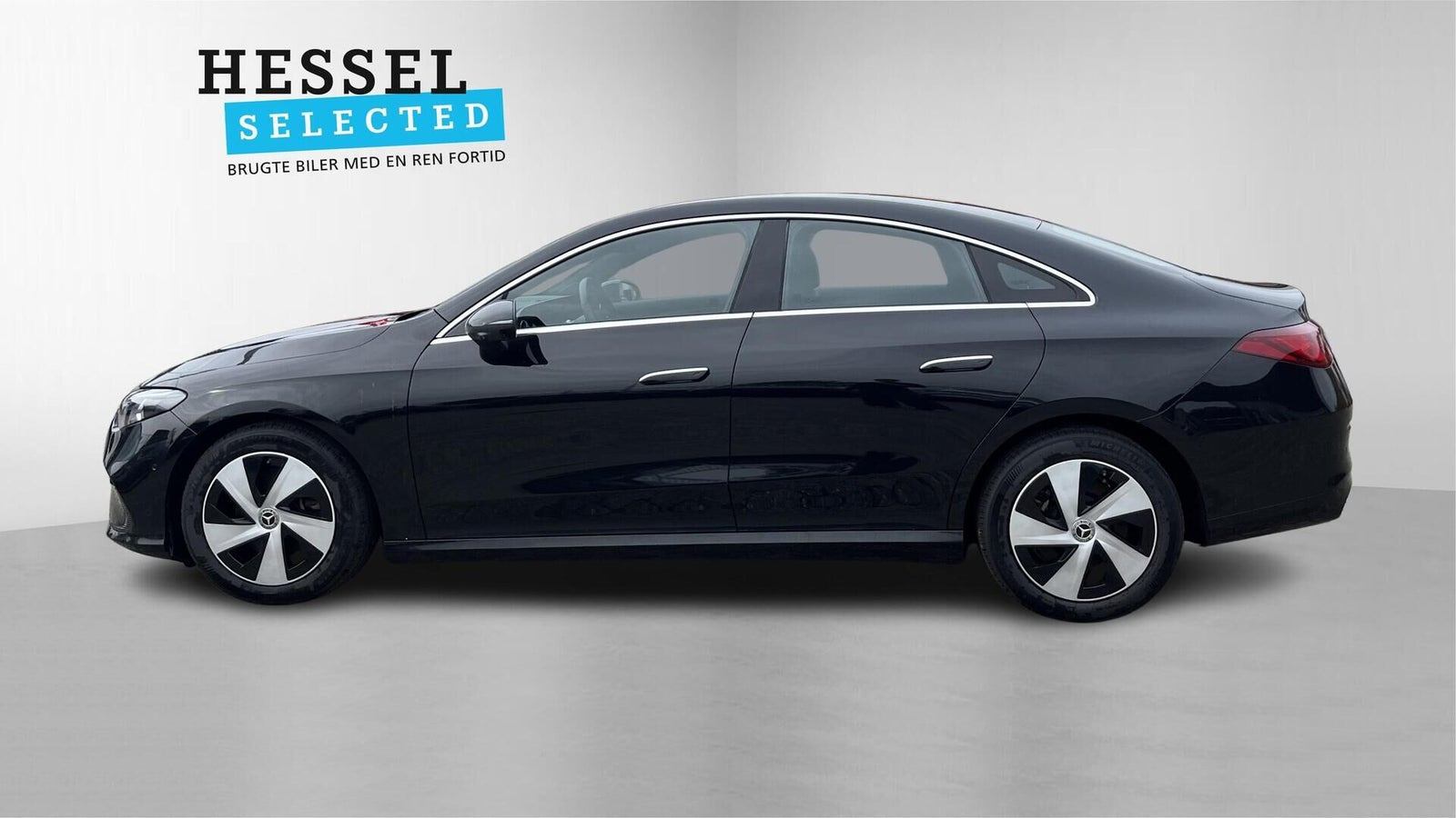 Sort Mercedes CLA250+ fra 2025