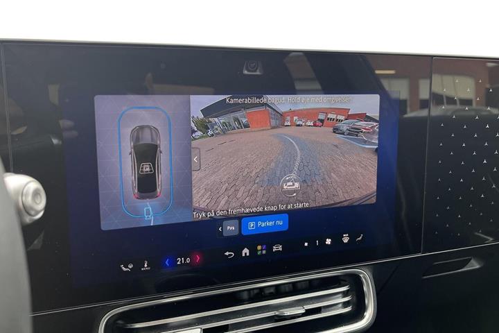 Sort Mercedes CLA250+ fra 2025