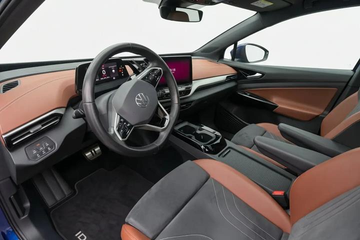 Blå VW ID.4 fra 2021