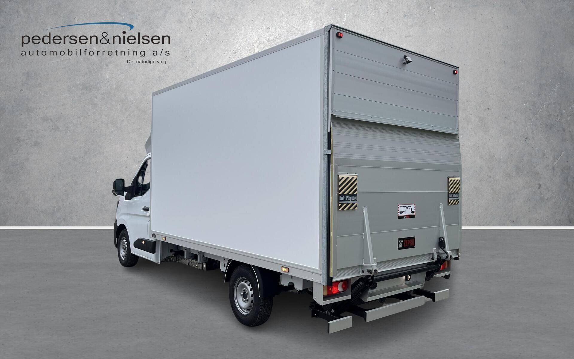 Hvid Nissan Interstar fra 2026