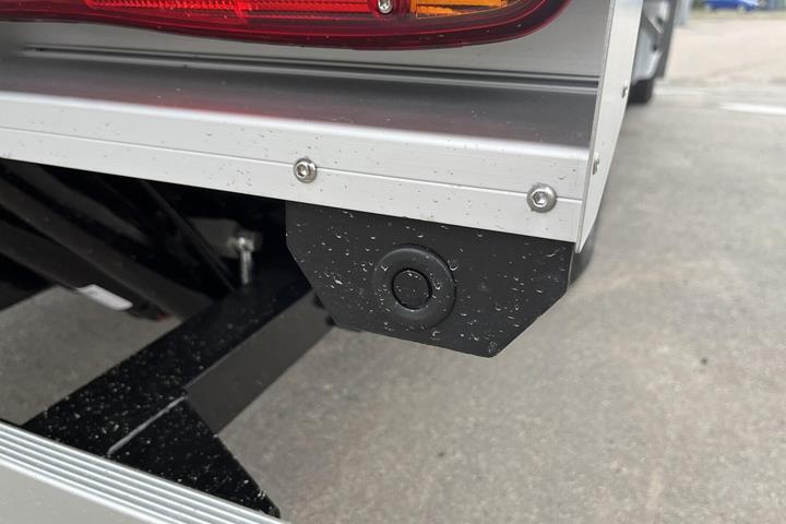 Hvid Nissan Interstar fra 2026